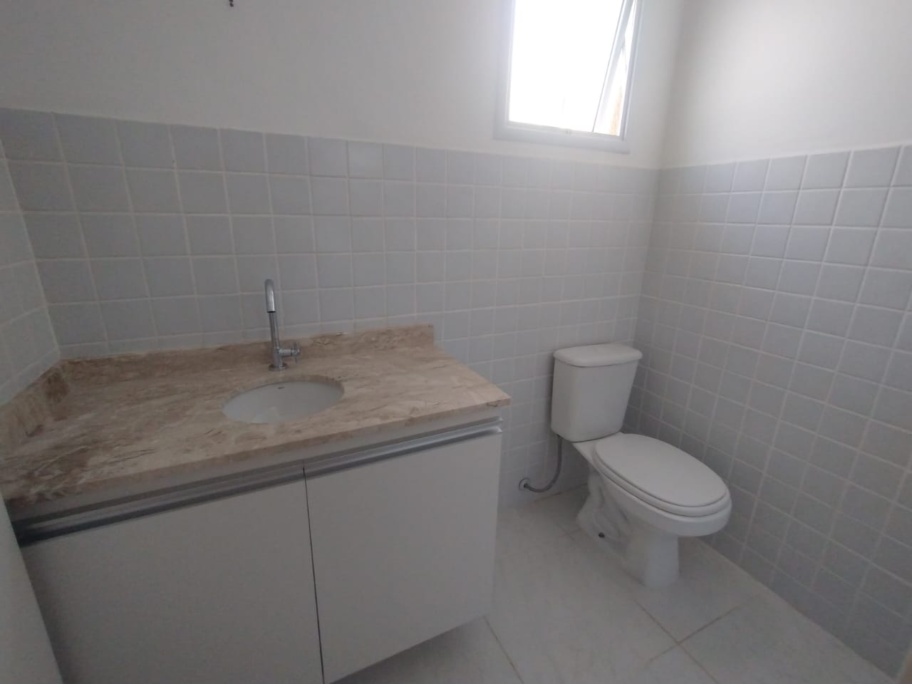 Imagem Casa de Condomínio com 3 Quartos para Alugar, 105 m²em Paisagem Renoir - Cotia