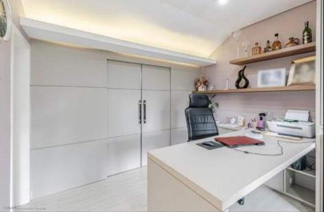 Imagem Sobrado com 3 Quartos à Venda, 135 m² em Atuba - Curitiba