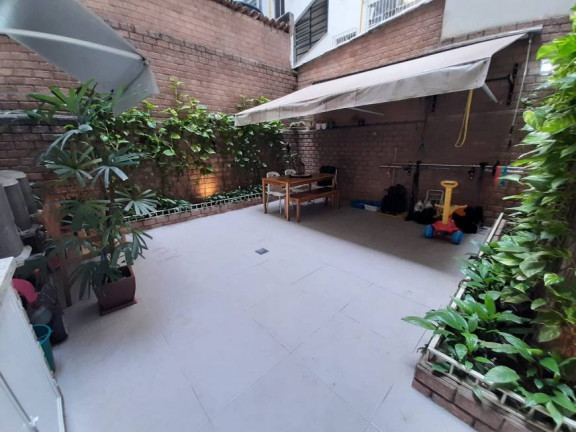 Imagem Apartamento com 2 Quartos à Venda, 107 m²em Copacabana - Rio de Janeiro