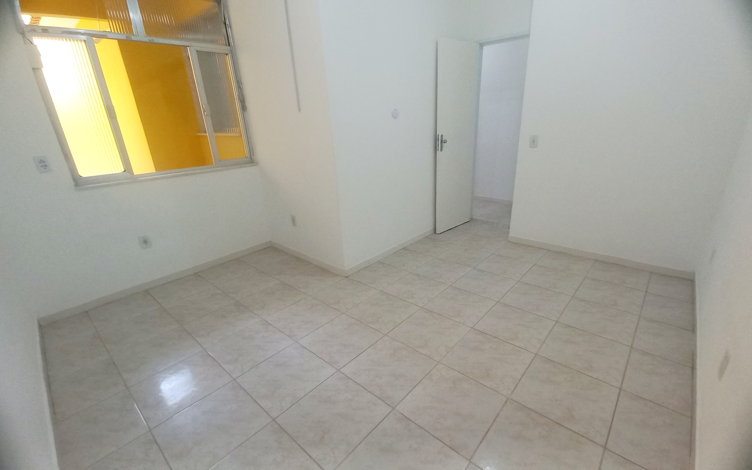 Imagem Casa de Vila com 1 Quarto para Alugar, 60 m² em Curicica - Rio de Janeiro