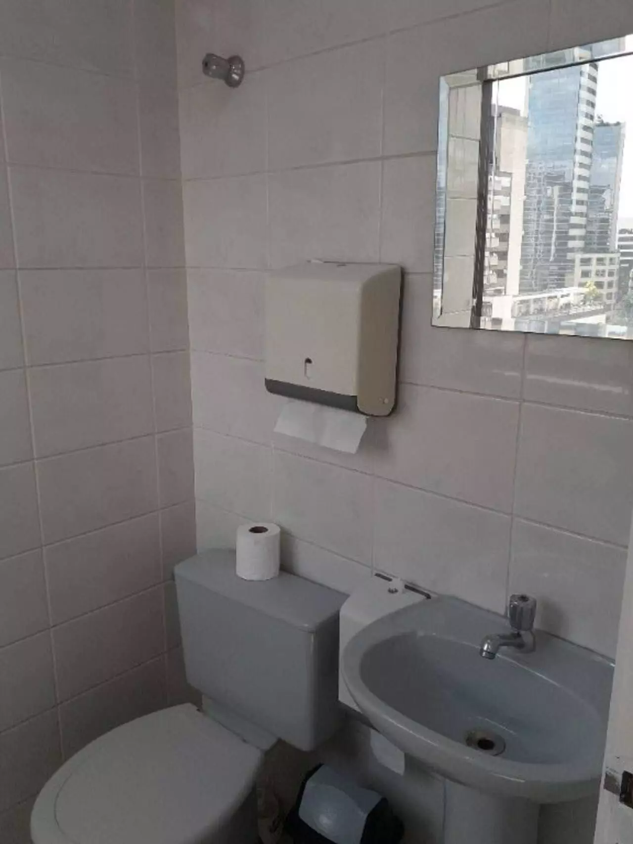 Imagem Sala Comercial à Venda ou Locação, 90 m² em Vila Olímpia - São Paulo