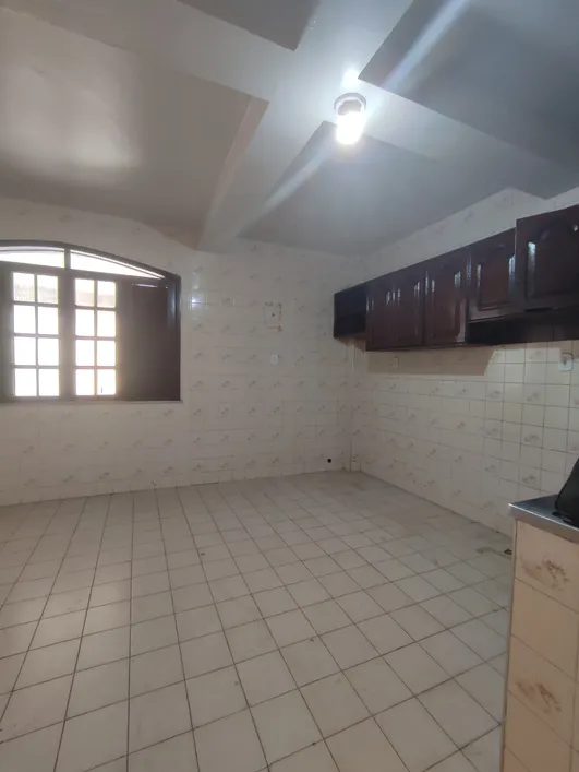 Imagem Casa com 4 Quartos para Alugar, 372 m²em Telégrafo - Belém