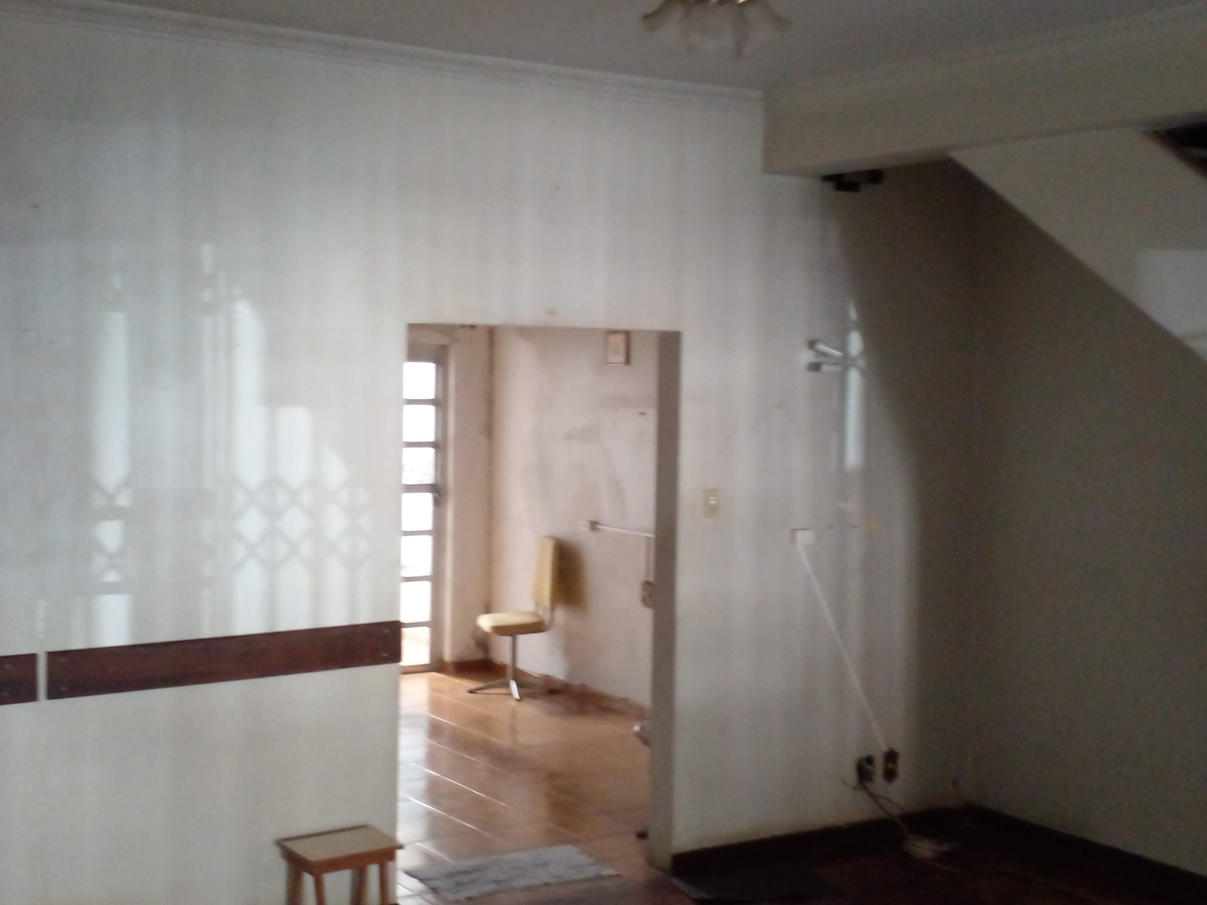 Imagem Sobrado com 3 Quartos à Venda, 254 m² em Centro - Mogi das Cruzes