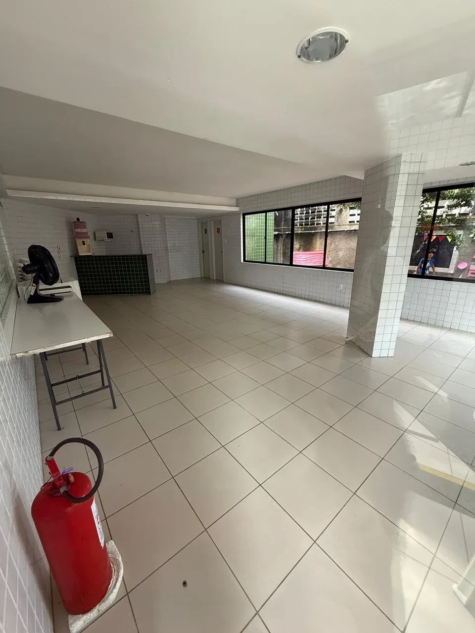 Imagem Apartamento com 2 Quartos à Venda, 76 m² em Torre - Recife