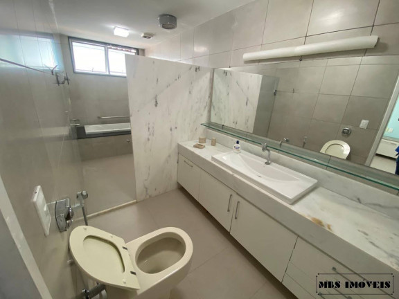 Imagem Casa com 9 Quartos à Venda, 500 m² em Praia do Presídio - Aquiraz