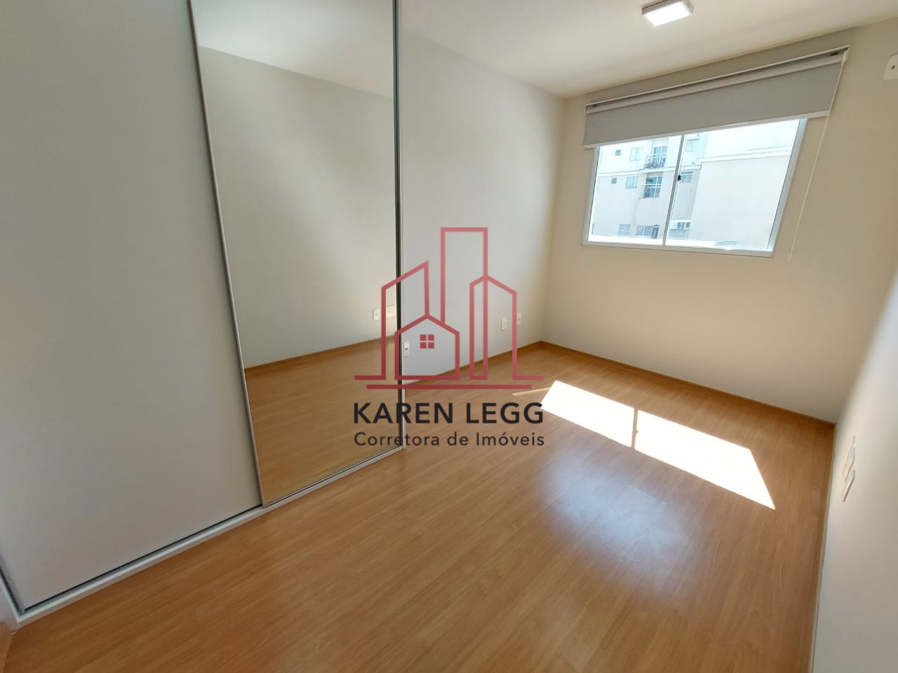Imagem Apartamento com 2 Quartos para Alugar, 44 m² em Lindóia - Curitiba