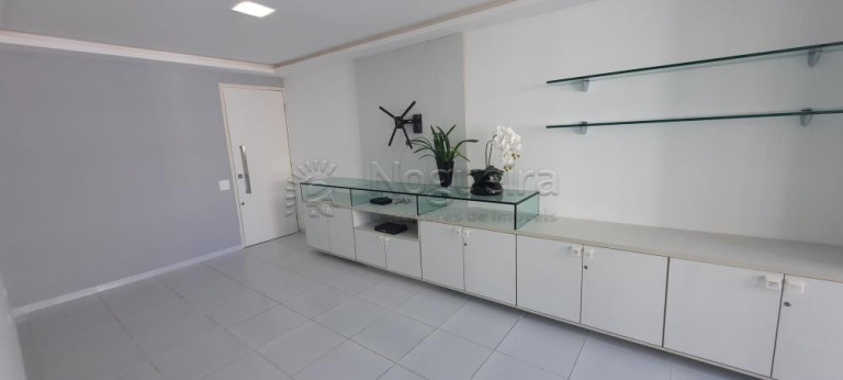 Imagem Apartamento com 2 Quartos à Venda, 70 m² em Boa Viagem - Recife