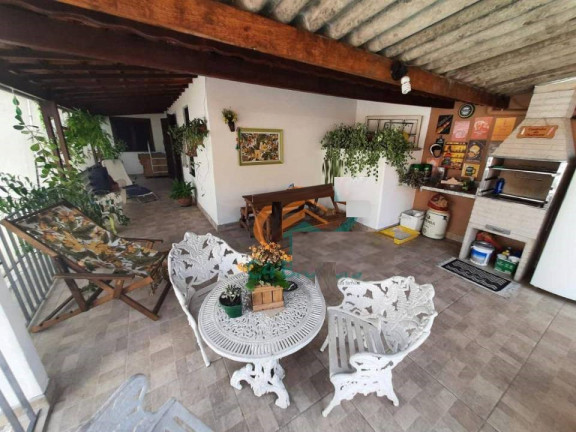 Imagem Casa com 4 Quartos à Venda, 274 m² em Vila Augusta - Guarulhos