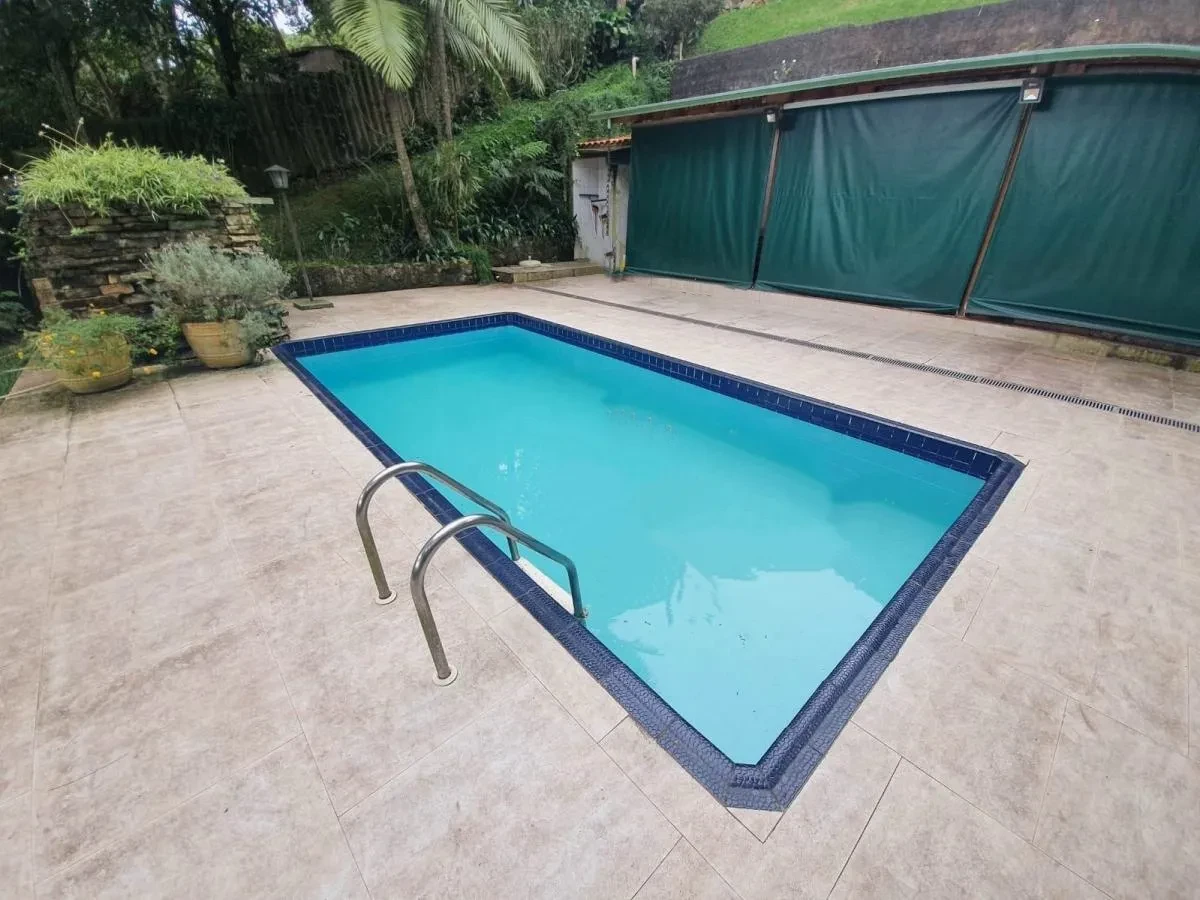 Imagem Casa com 2 Quartos à Venda, 200 m² em Chácaras Aurora - Embu das Artes