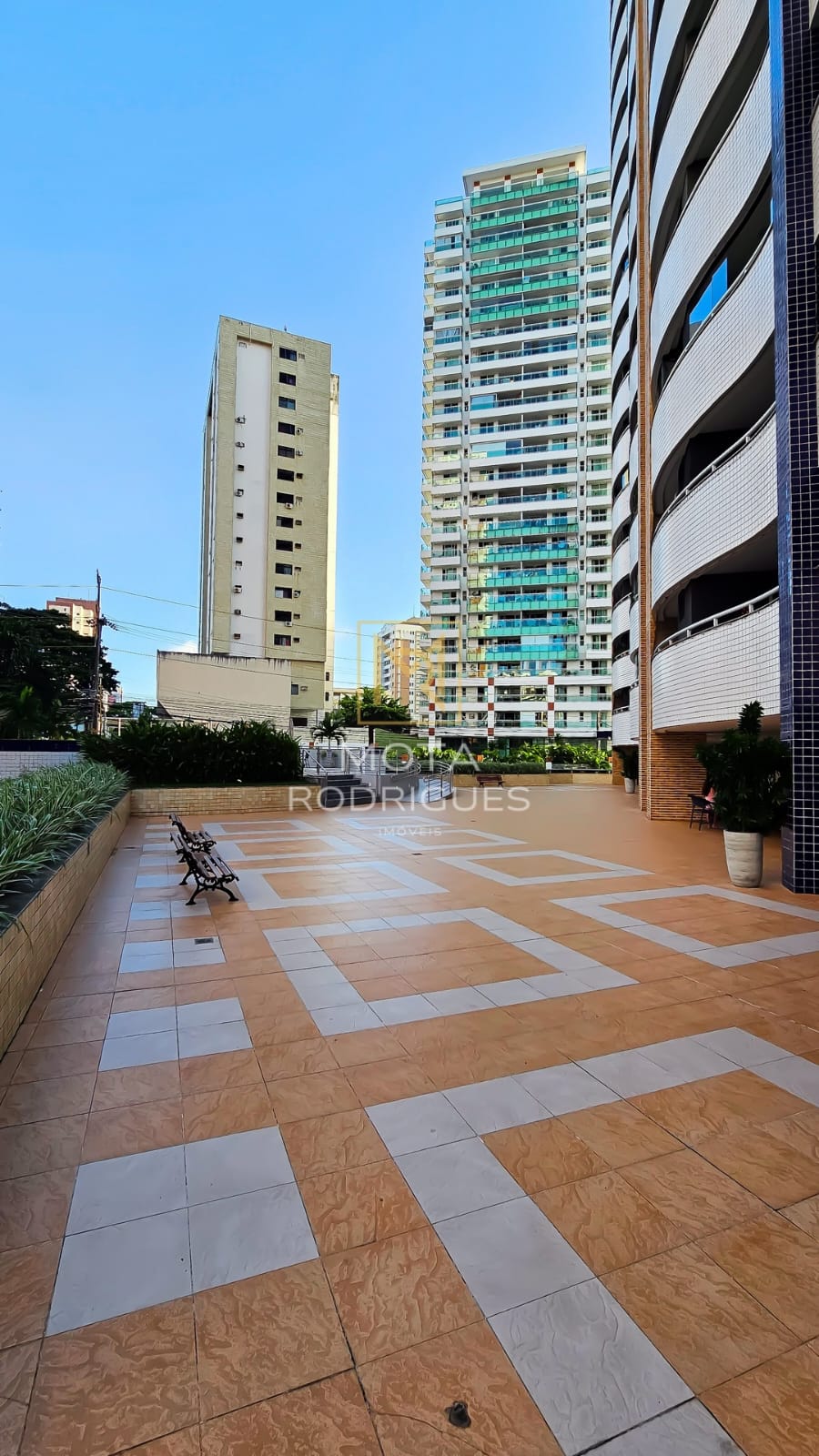 Foto do imóvel: Apartamento com 3 Quartos à Venda, 220 m² em Dionisio Torres - Fortaleza