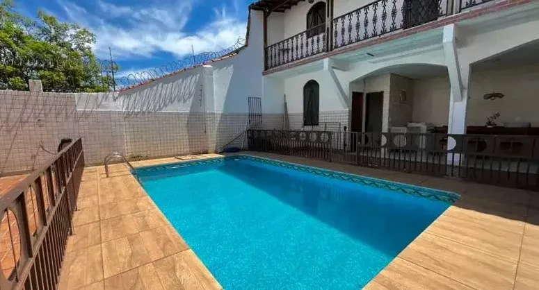 Imagem Casa com 5 Quartos à Venda, 279 metros em Alto Barroca - Belo Horizonte