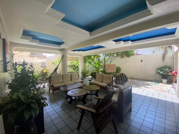 Imagem Casa de Condomínio com 5 Quartos à Venda, 517 m² em Calhau - São Luís