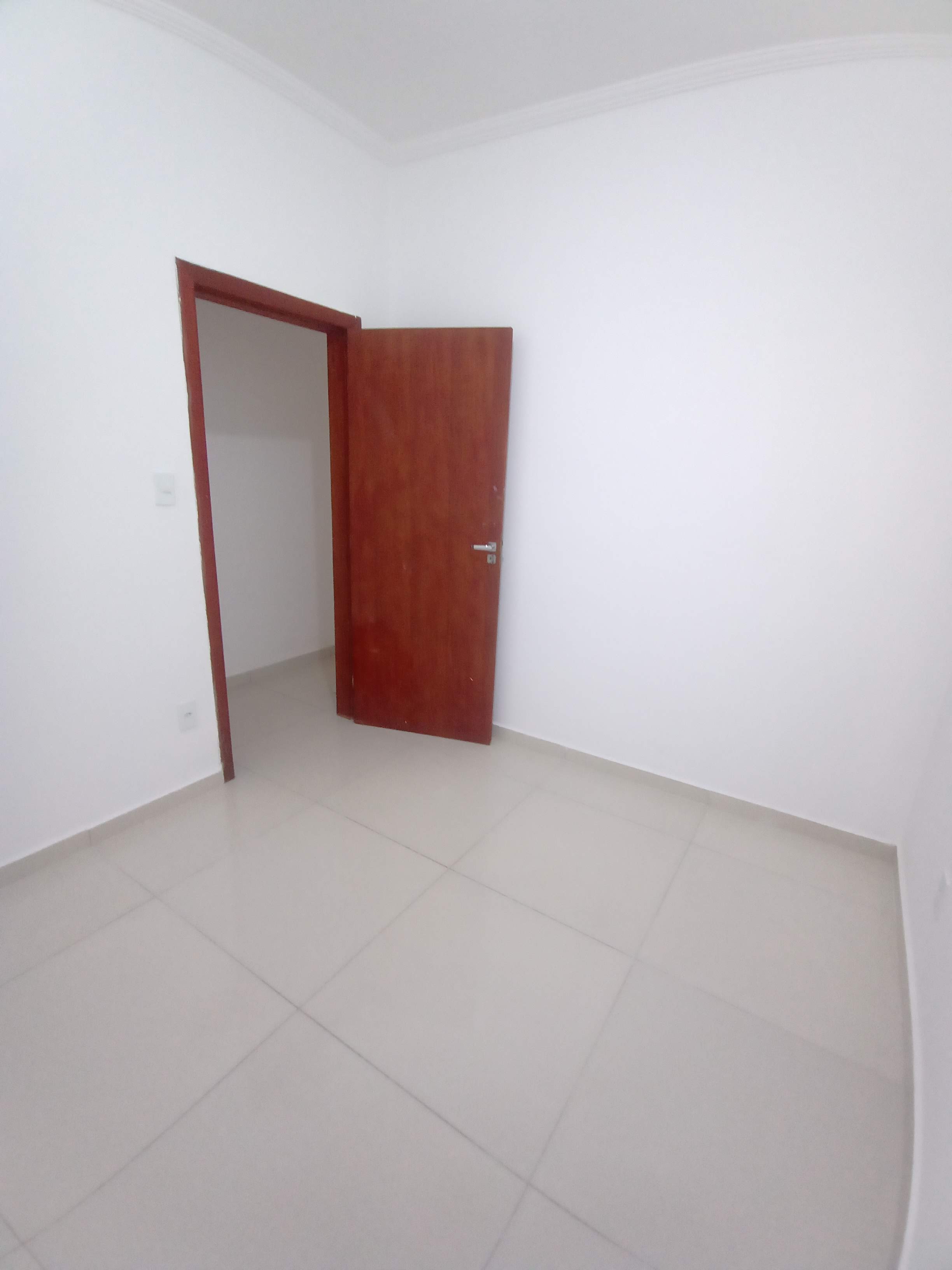 Imagem Casa com 2 Quartos à Venda, 72 m²em Comercial e Residencial Jardim Mariana - Pindamonhangaba
