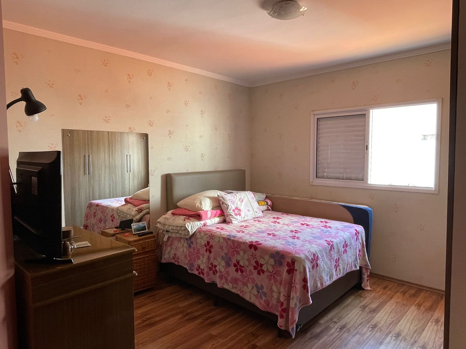 Imagem Sobrado com 3 Quartos à Venda, 250 metros em Vila Assunção - Santo André