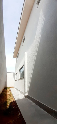 Imagem Sobrado com 3 Quartos à Venda,  em Setor Criméia Leste - Goiânia