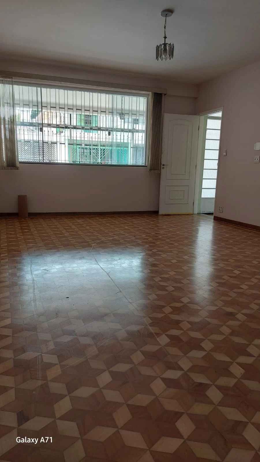 Imagem Sobrado com 3 Quartos para Alugar, 192 m² em Vila Prudente - São Paulo