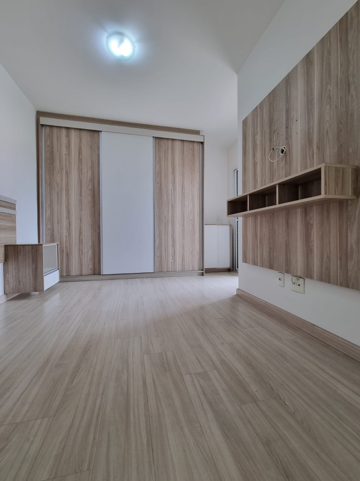 Apartamento com 2 Quartos à Venda, 69 m²em Vila das Hortências - Jundiaí