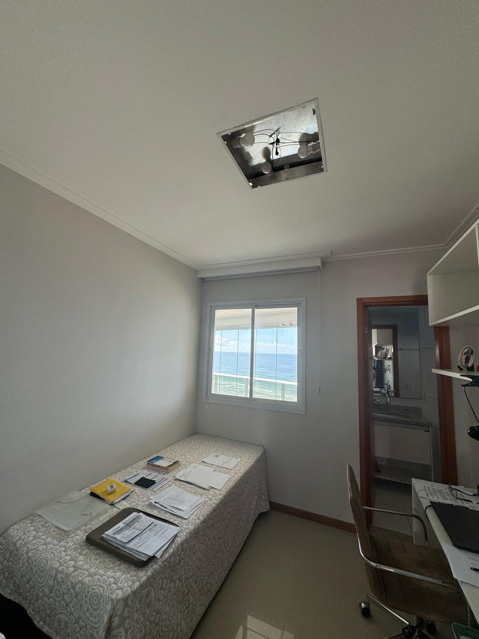 Foto do imóvel: Apartamento com 4 Quartos à Venda, 200 m² em Pituaçu - Salvador