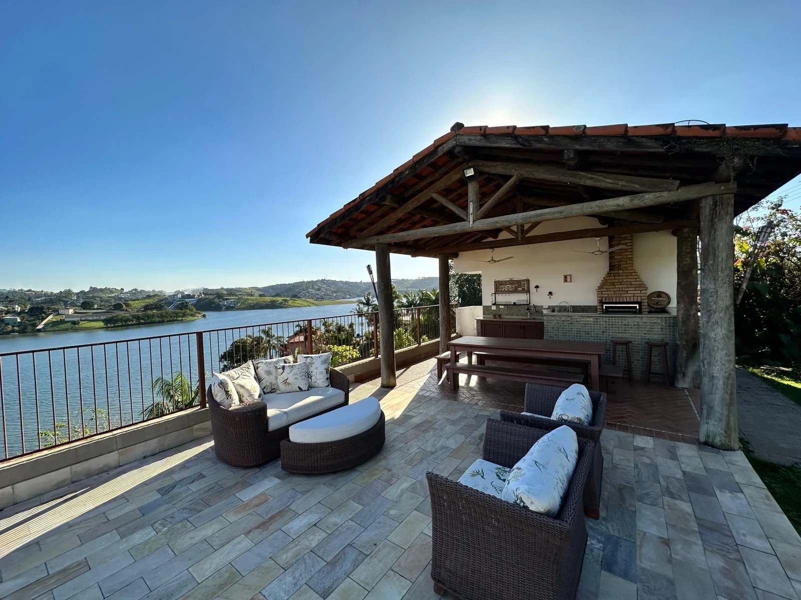 Imagem Chácara com 5 Quartos à Venda, 300 m² em Santa Isabel - Santa Isabel