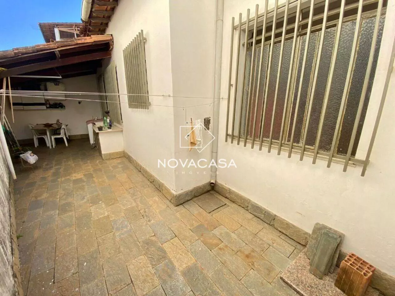 Imagem Casa com 2 Quartos à Venda, 90 m² em Planalto - Belo Horizonte