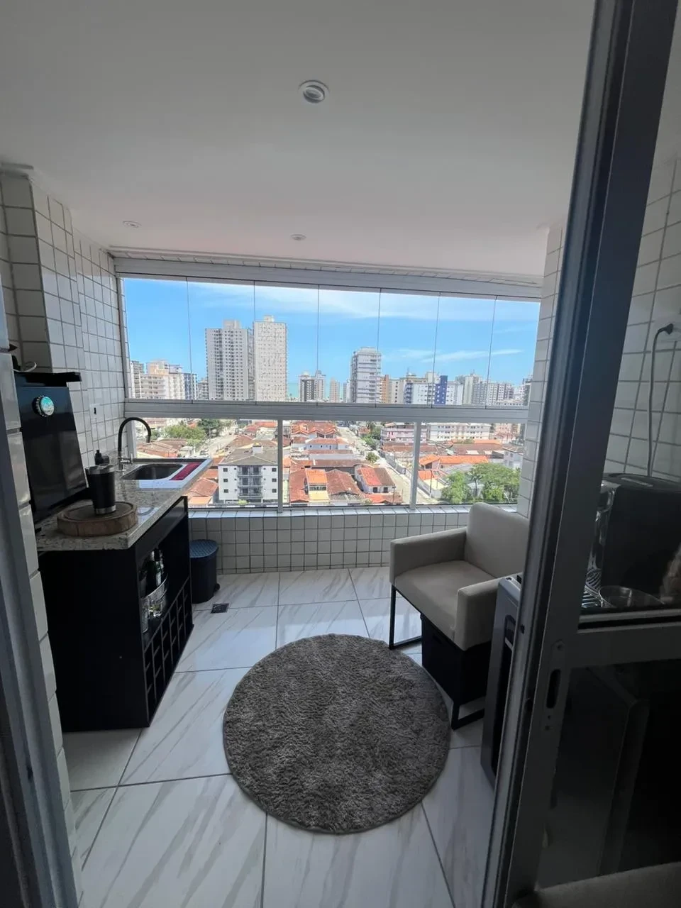 Imagem Apartamento com 2 Quartos à Venda, 67 m² em Guilhermina - Praia Grande