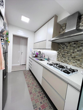 Imagem Apartamento com 2 Quartos à Venda,  em Vila Brasílio Machado - São Paulo