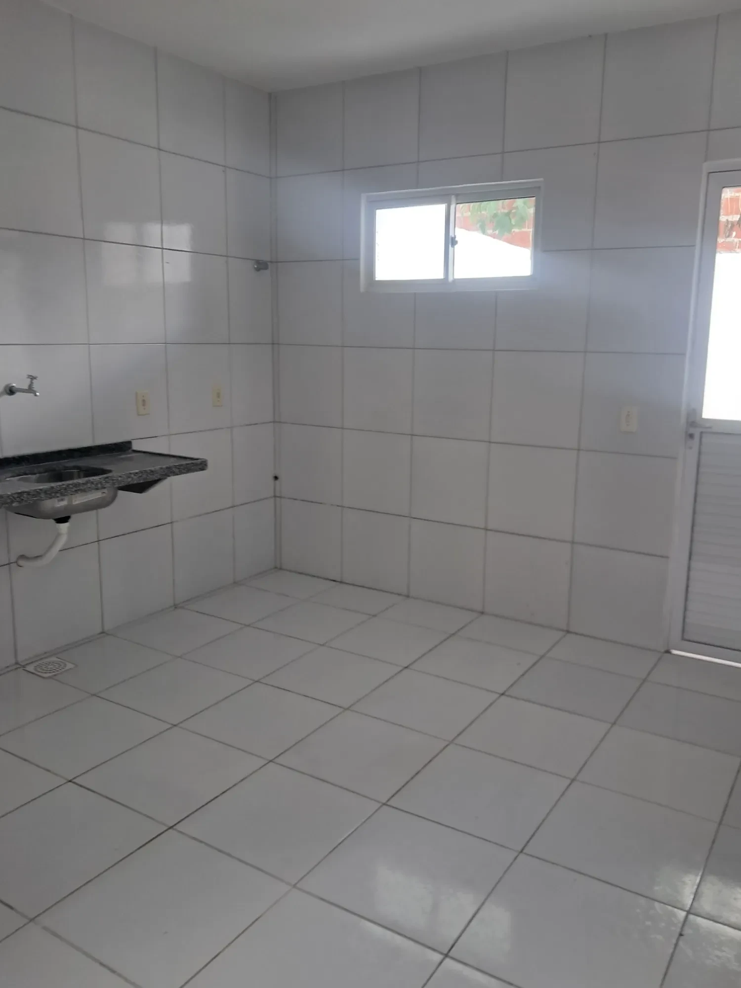 Imagem Casa com 2 Quartos à Venda, 77 metro em Centro - Horizonte