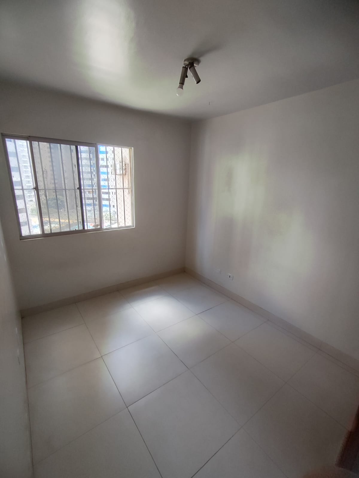 Imagem Apartamento com 2 Quartos à Venda, 65 m²em Setor Bueno - Goiânia