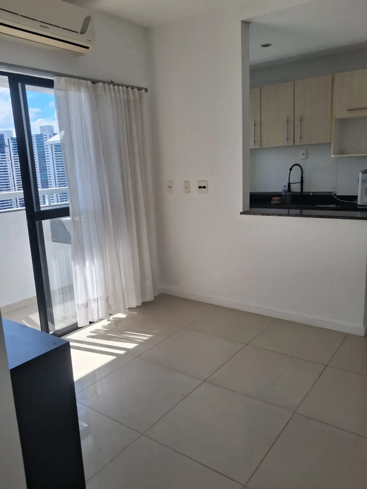 Imagem Apartamento com 2 Quartos para Alugar, 52 m² em Luiz Anselmo - Salvador