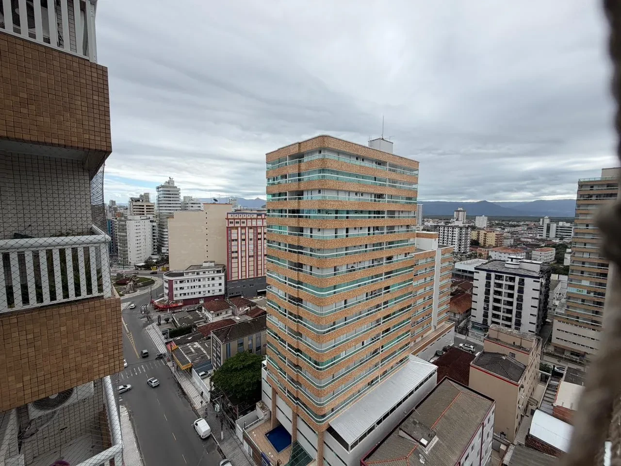 Imagem Apartamento com 2 Quartos para Alugar, 105 metros em Boqueirão - Praia Grande