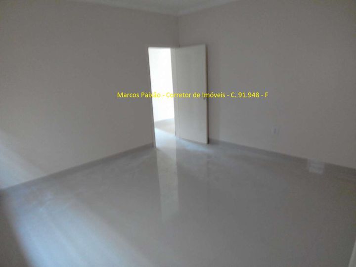 Casa com 3 Quartos à Venda, 193 m² em Parque Residencial Jardins - Presidente Prudente
