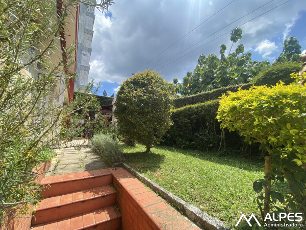 Imagem Casa de Condomínio com 3 Quartos à Venda, 105 m²em ALTO - TERESÓPOLIS