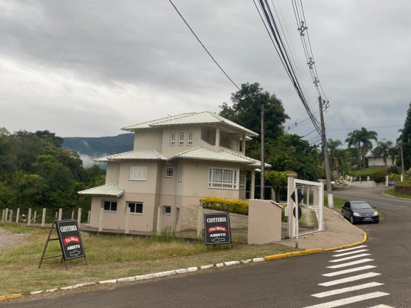 Imagem Casa com 3 Quartos à Venda, 268 m² em Centro - Picada Café