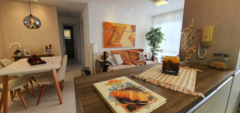 Imagem Apartamento com 2 Quartos para Alugar,  em Jardim Botânico - Porto Alegre