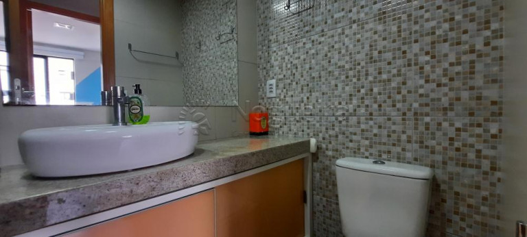 Imagem Apartamento com 2 Quartos à Venda, 55 m² em Espinheiro - Recife