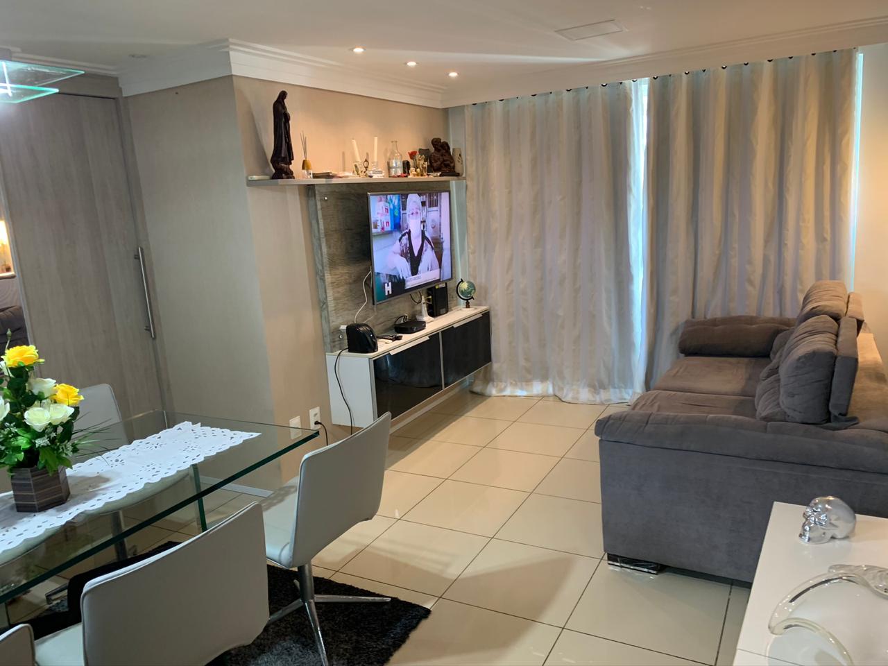Apartamento com 3 Quartos à Venda, 79 m² em Guararapes - Fortaleza