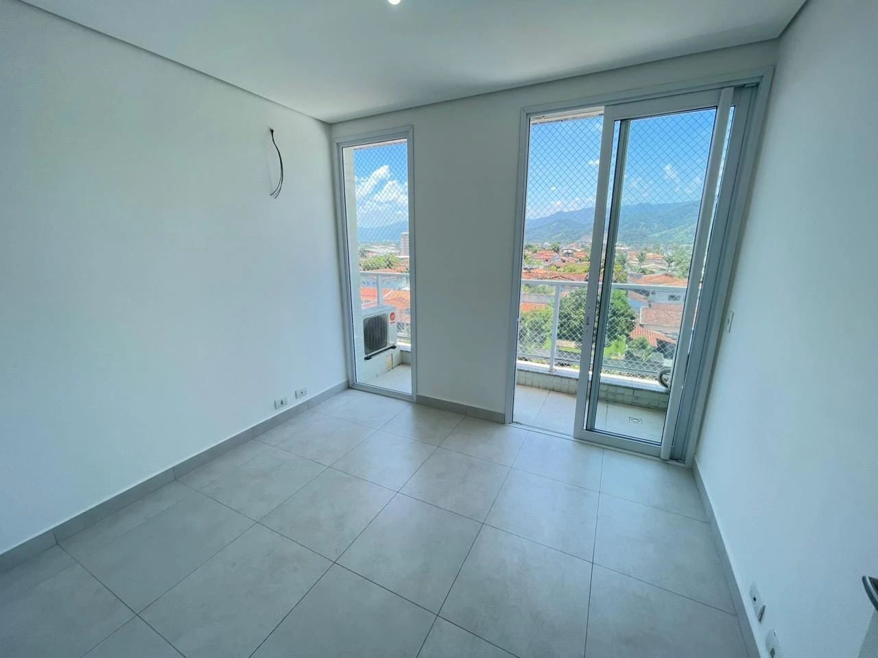 Imagem Apartamento com 3 Quartos à Venda, 130 m² em Parque Balneário Poiares - Caraguatatuba