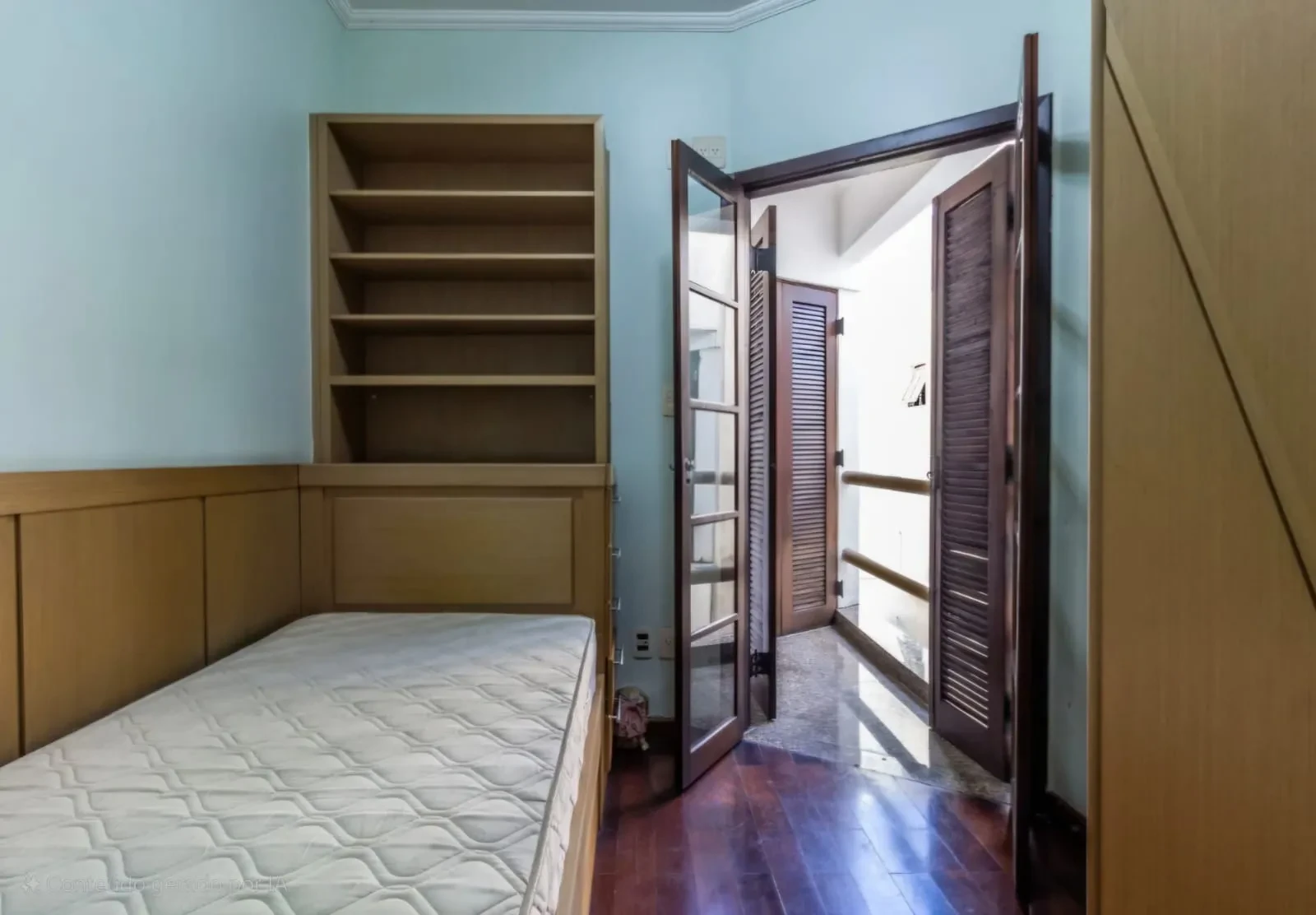 Imagem Sobrado com 3 Quartos à Venda, 303 m² em Chácara Seis de Outubro - São Paulo