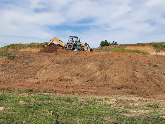 Terreno à Venda, 1.000 m² em Centro - Cruzeiro