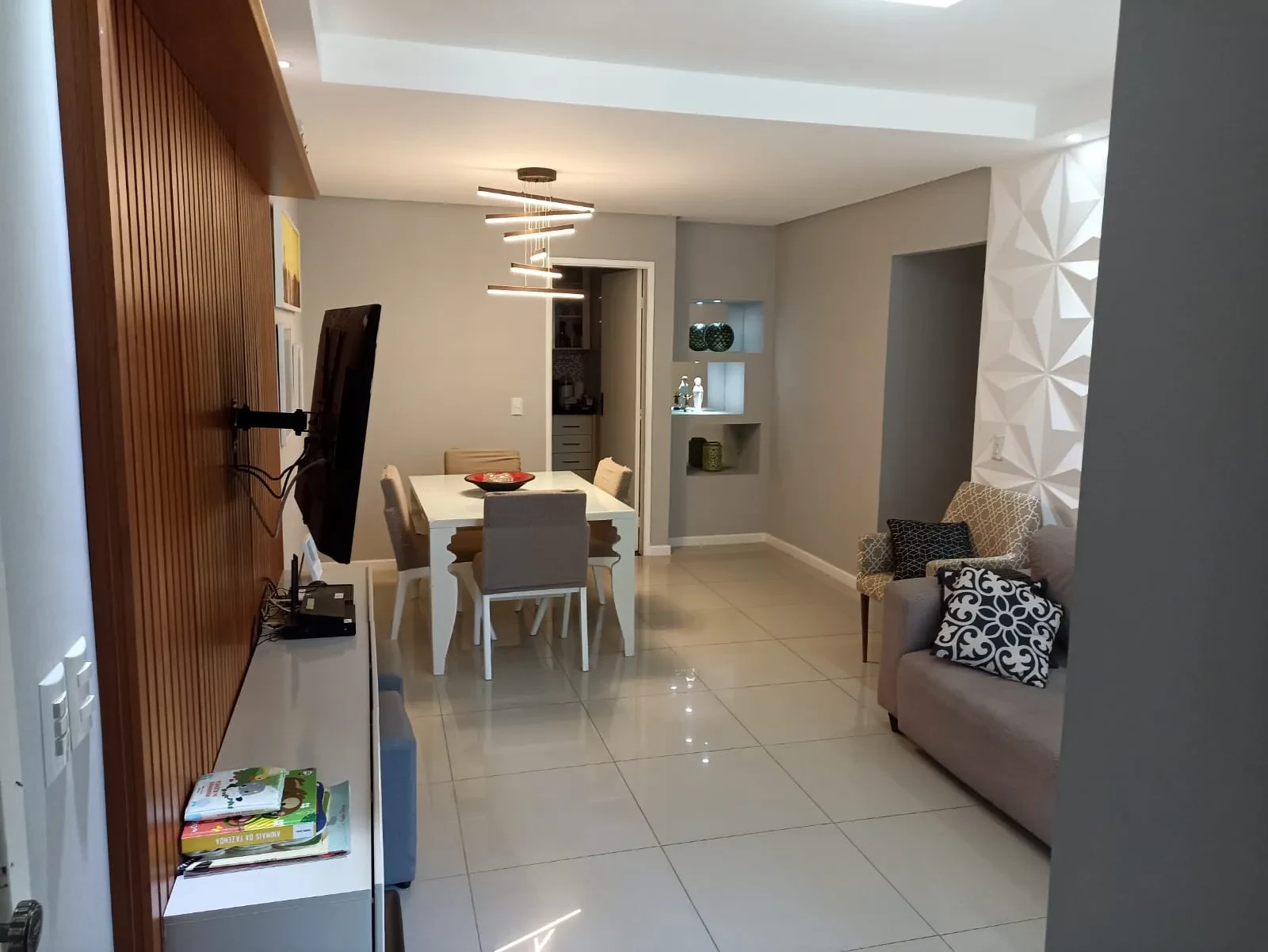Imagem Apartamento com 3 Quartos à Venda, 110 metros em Costa Azul - Salvador