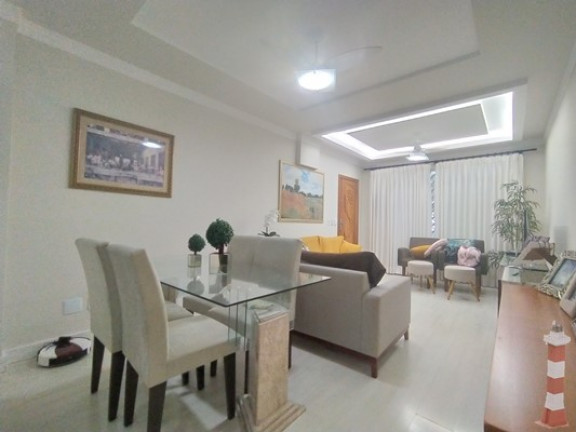 Imagem Sobrado com 3 Quartos à Venda, 250 m² em Vila Valença - São Vicente