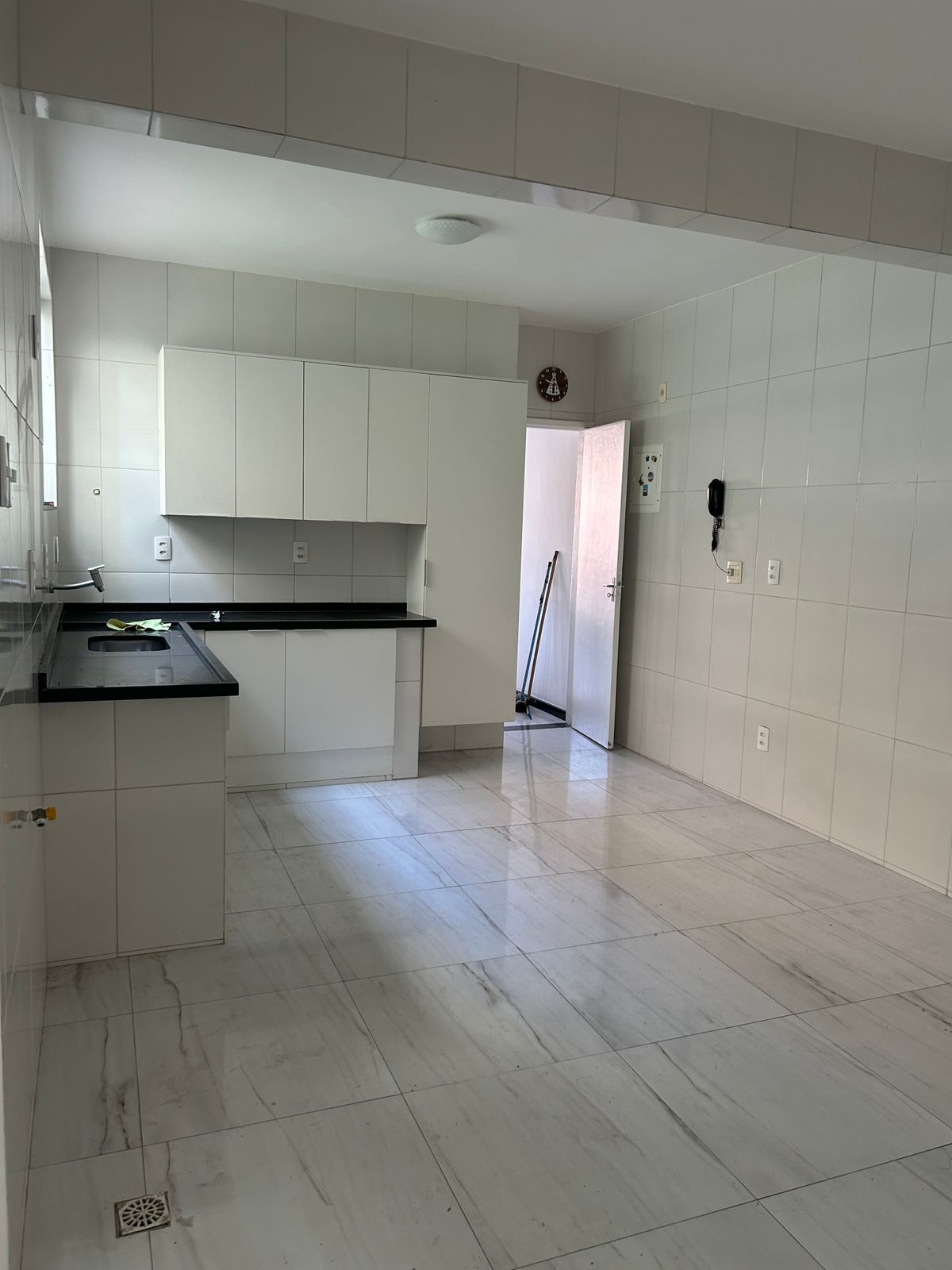 Imagem Casa de Condomínio com 3 Quartos à Venda, 136 m² em Campo Grande - Rio de Janeiro
