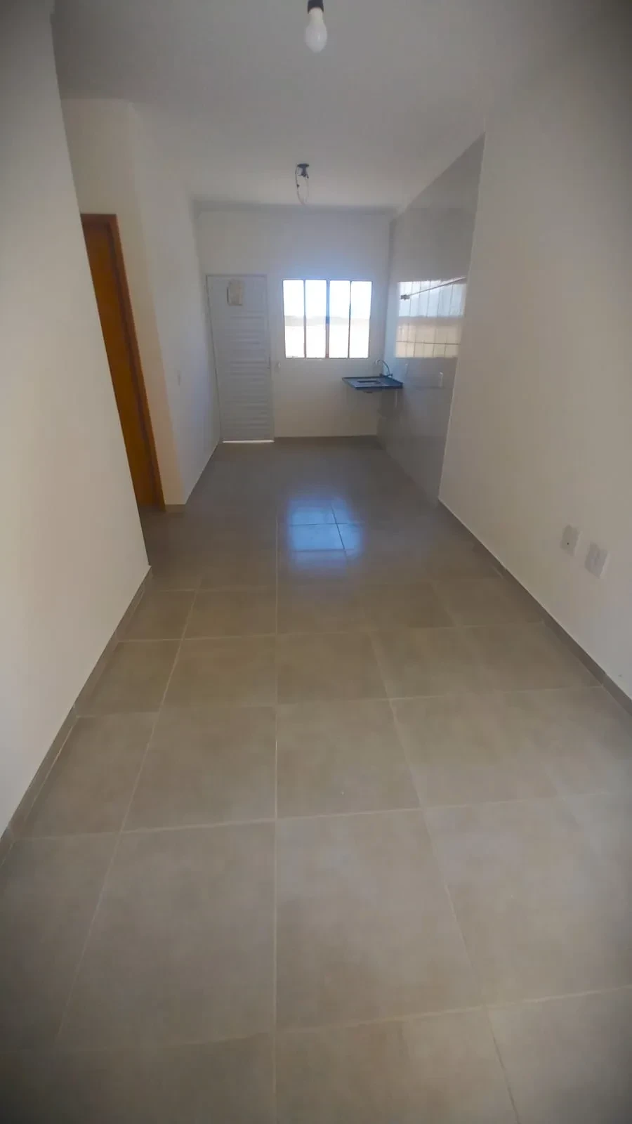 Imagem Casa de Vila com 2 Quartos à Venda, 44 metros em Vila São Paulo - Mogi das Cruzes