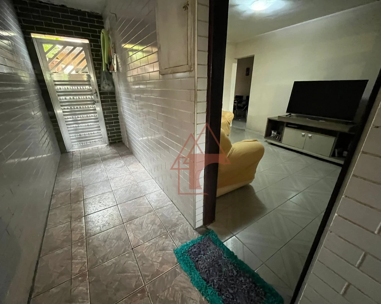 Imagem Casa com 3 Quartos à Venda, 210 m² em Vila Santa Rosa - Cubatão Imagem Casa com 3 Quartos à Venda, 210 m² em Vila Santa Rosa - Cubatão