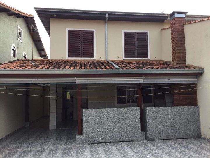 Sobrado com 3 Quartos à Venda, 167 m² em Jardim Portugal - São José Dos Campos
