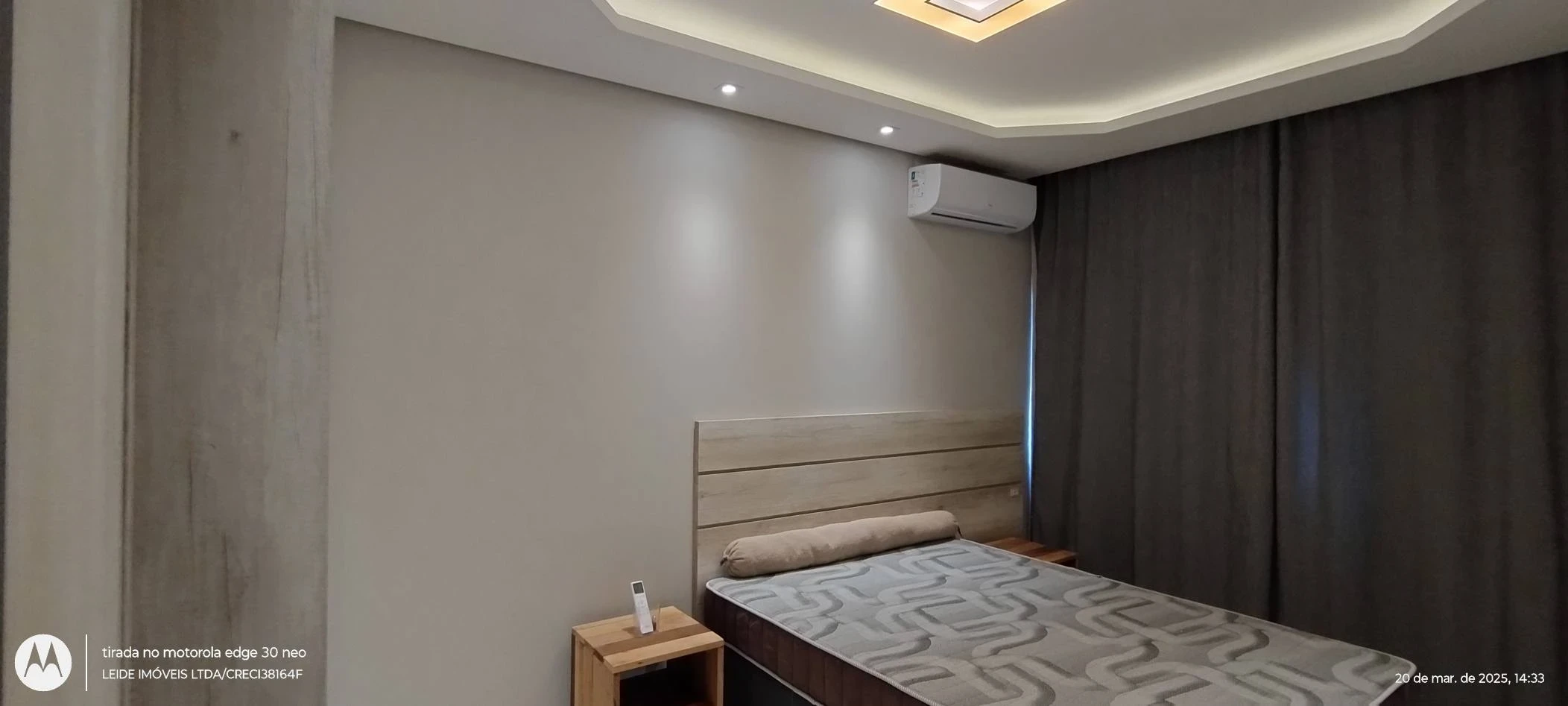 Imagem Apartamento com 2 Quartos à Venda, Locação ou Temporada, 72 metros em Centro - Florianópolis