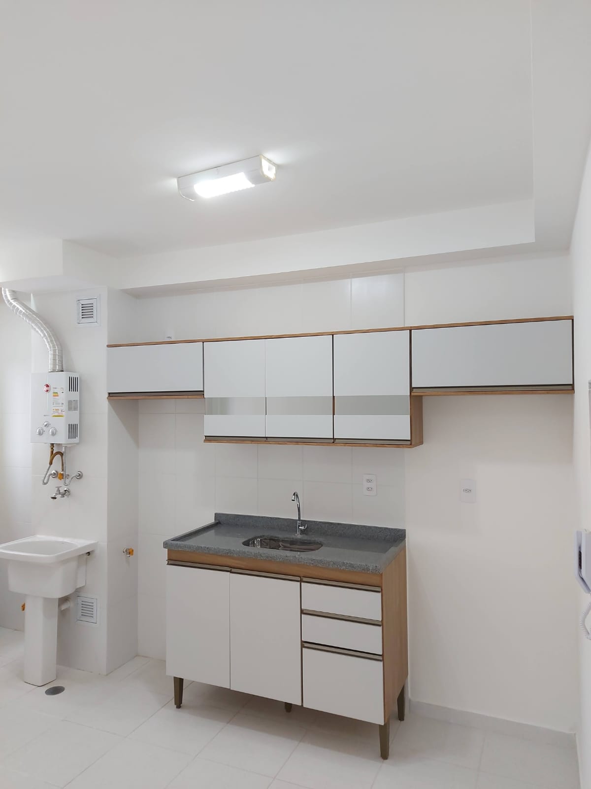 Foto do imóvel: Apartamento com 2 Quartos à Venda, 43 m² em Piraporinha - Diadema