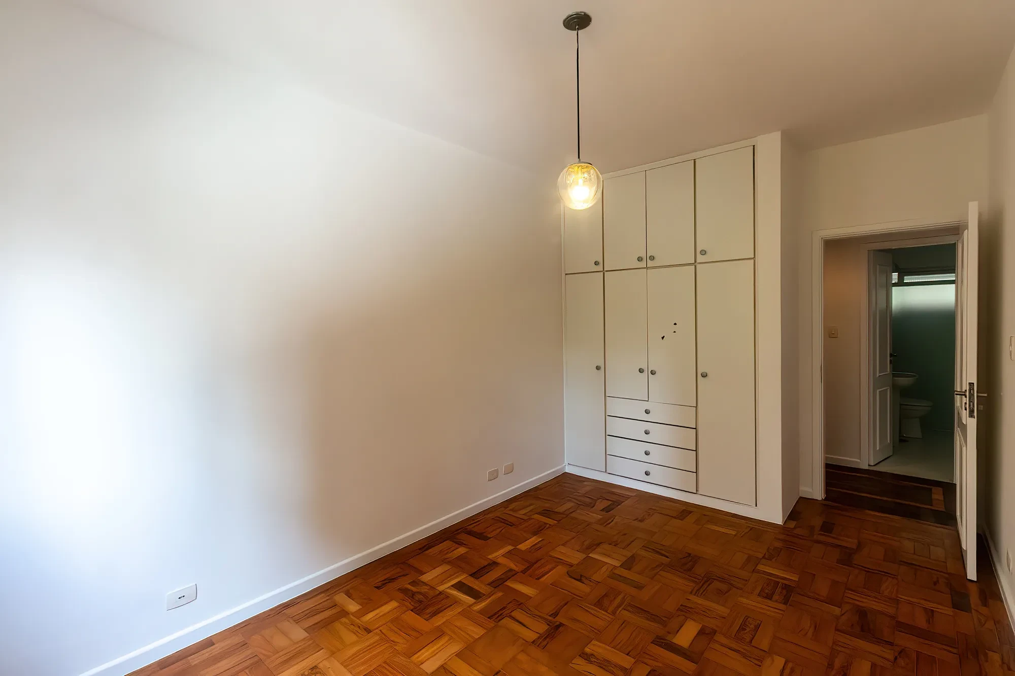 Imagem Apartamento com 2 Quartos para Alugar, 120 m² em Itaim Bibi - São Paulo