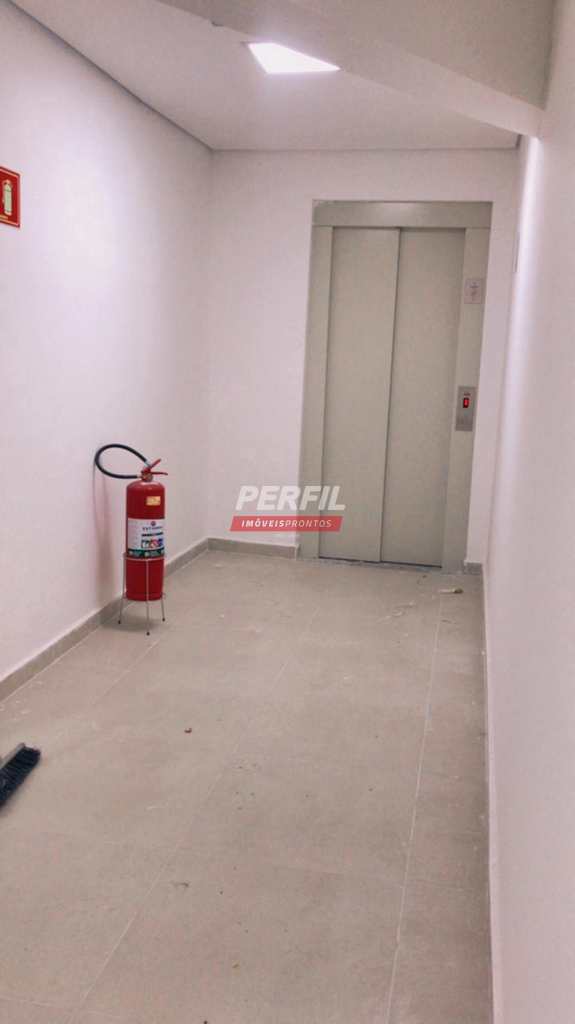 Imagem Apartamento com 2 Quartos à Venda, 48 m²em Quitaúna - Osasco