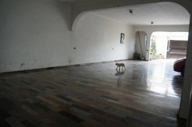 Imagem Sobrado com 3 Quartos para Alugar, 400 m² em Parque Jaçatuba - Santo André
